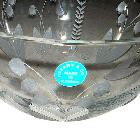 Authentic Tiffany & Co Crystal Lily of the Valey Harmony Bowl NWT - Picture 2 of 4